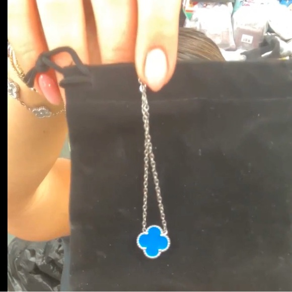 Blue Clover .925 Sterling Silver Necklace w Dusty - Picture 2 of 3